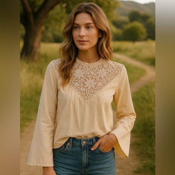 Designers Remix Collection – Tyttebær Maja Blouse (S/M) - Picture 4 of 14